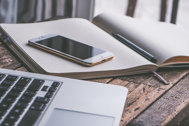 Unlocking the Future of Writing: How AI is Enhancing Expression and Streamlining the Process